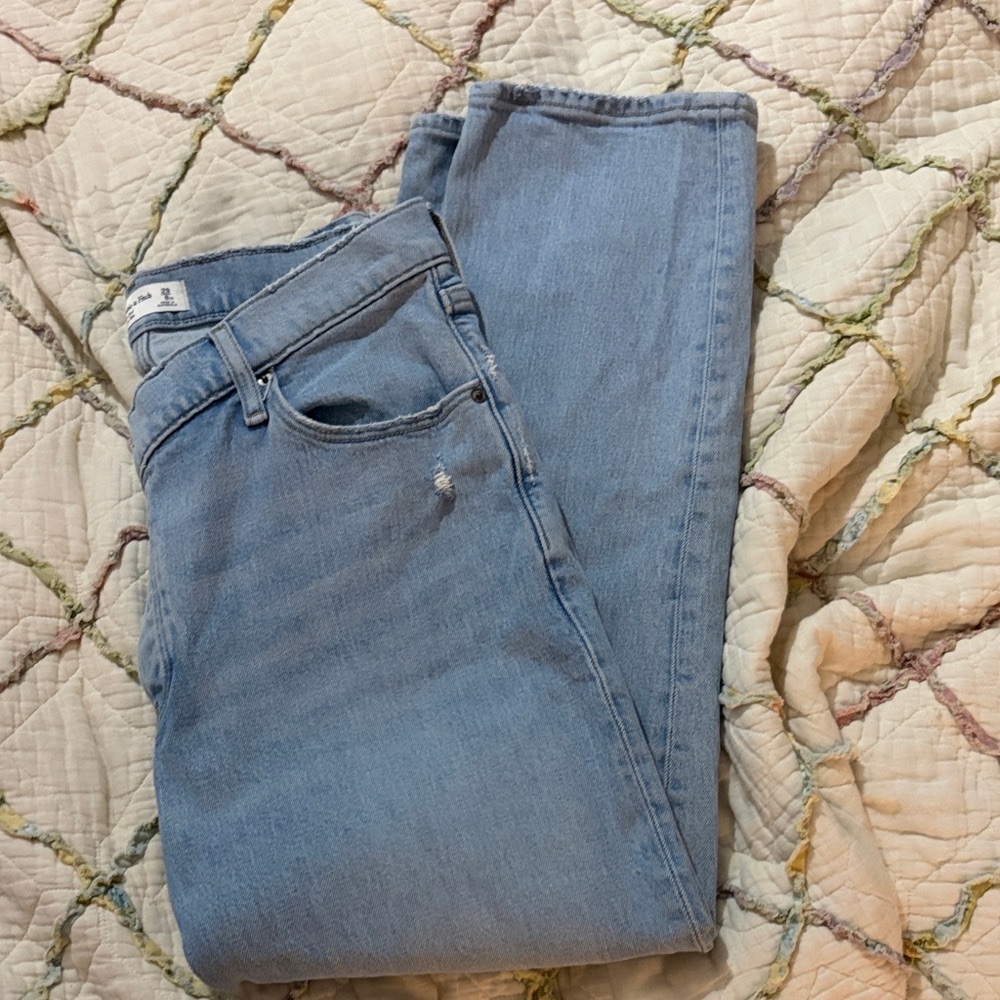 Abercrombie & Fitch Light Blue High-Rise Dad Jeans